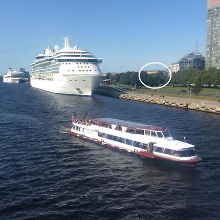 New Comfortable Apartment Nearby Promenade In 5 Minutes From Old Town Of Riga. Kültér fotó