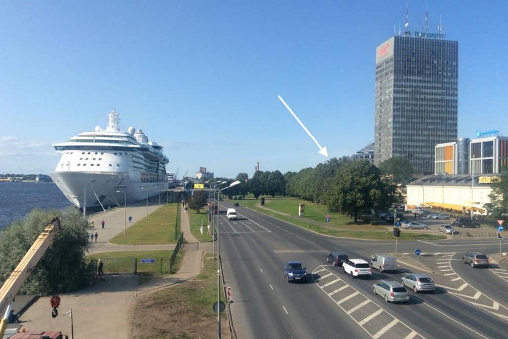 New Comfortable Apartment Nearby Promenade In 5 Minutes From Old Town Of Riga. Kültér fotó